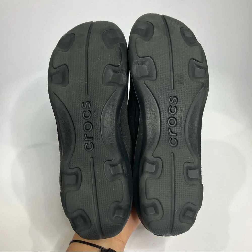 Crocs duet‎ busy day 2.0 Satya mule flat black women’s size 7 casual minimalist